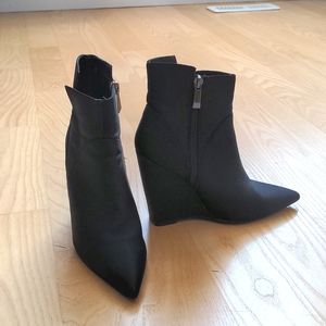 Zara Knife Boots